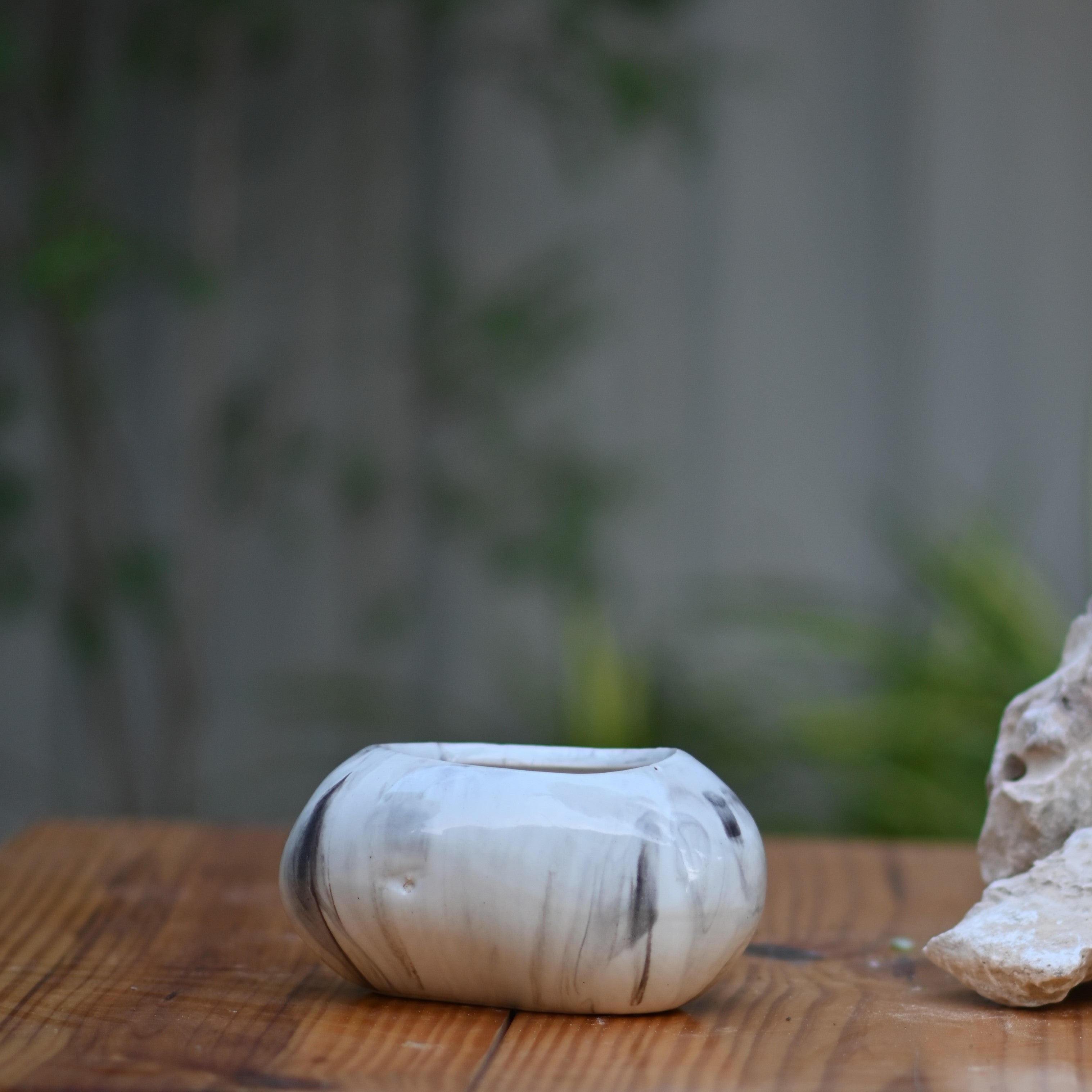 Ceramic Pebble Pot/Planter