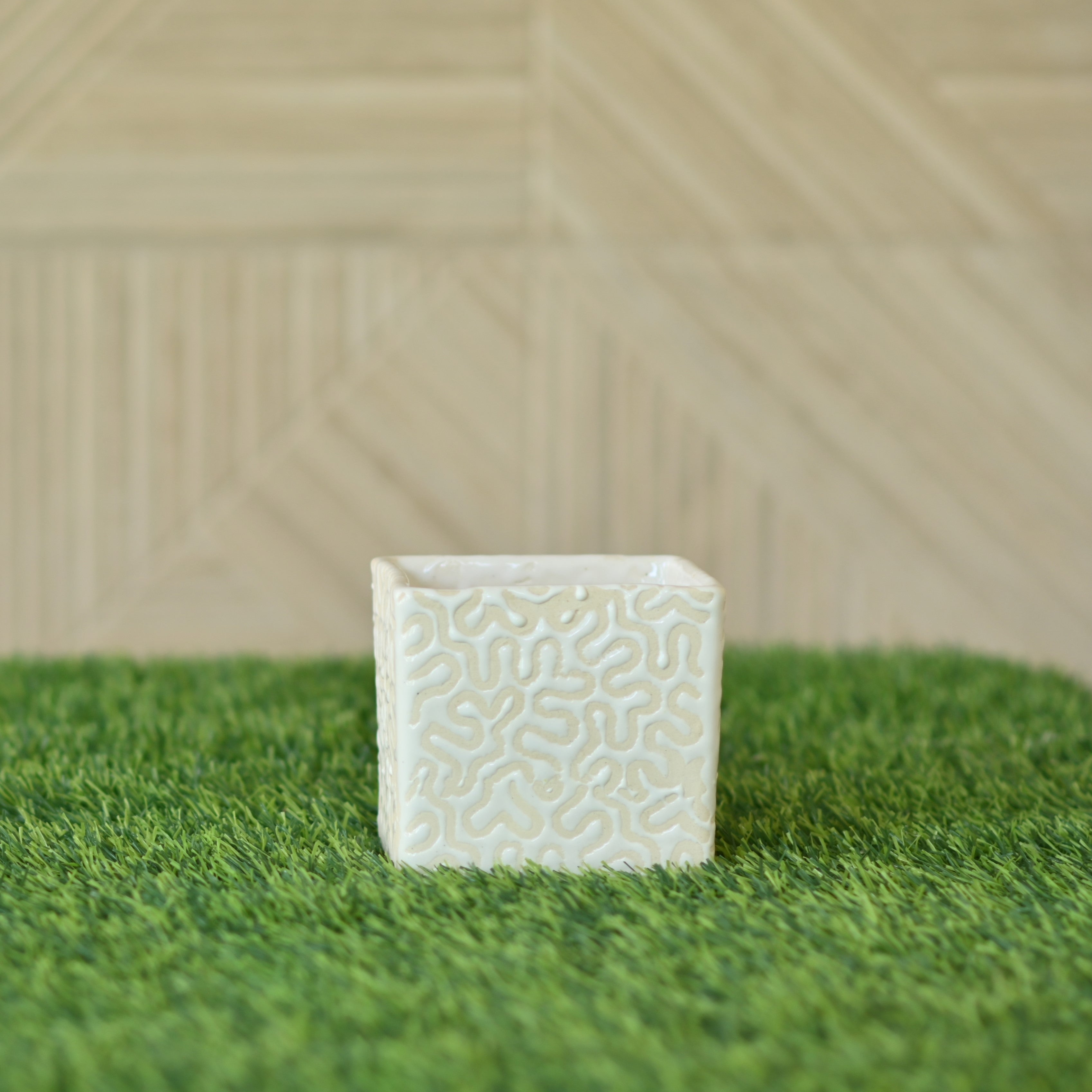 Ceramic Cube 3D Pot (White)