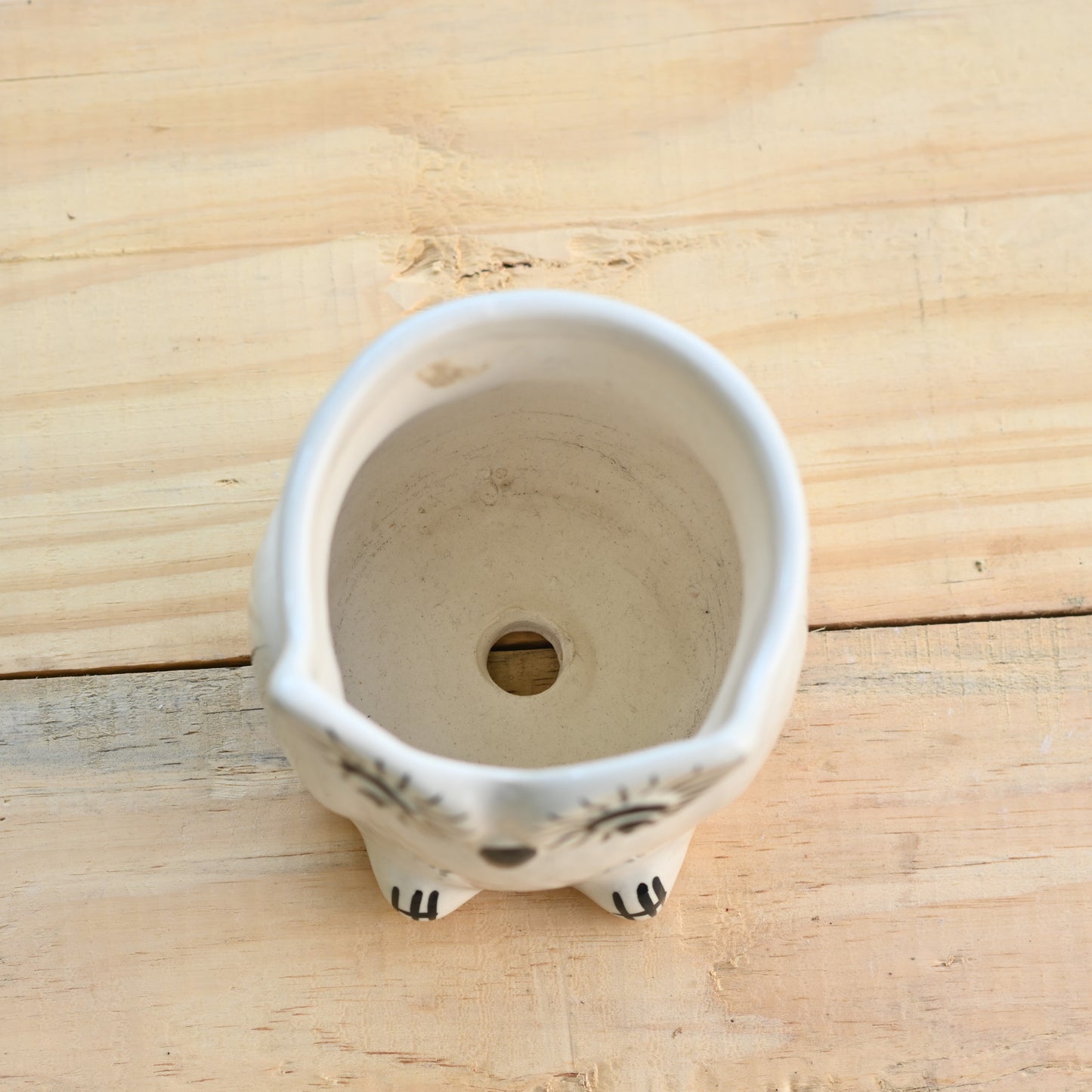 Ceramic owl Design Pot/ Planter