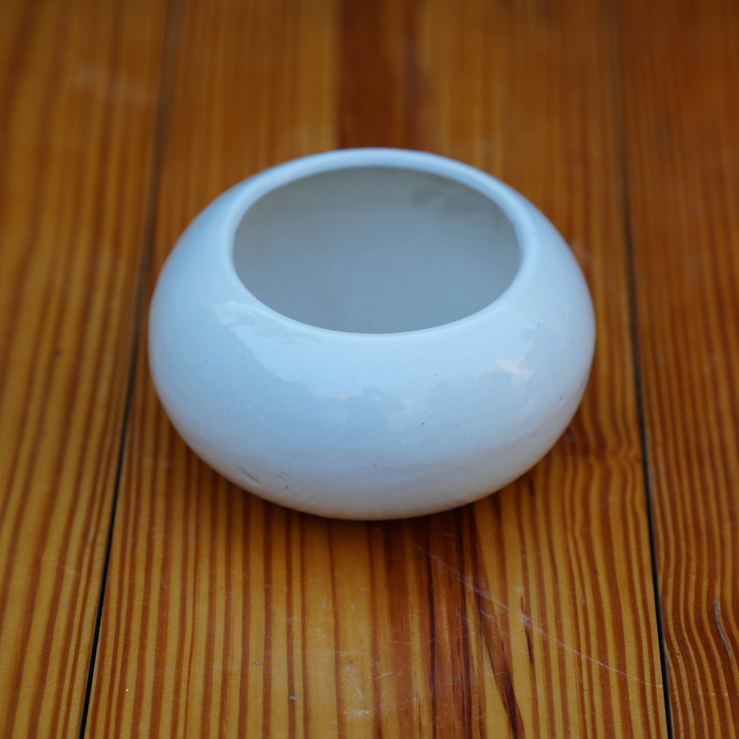 Glosy Round Ceramic Planter, small