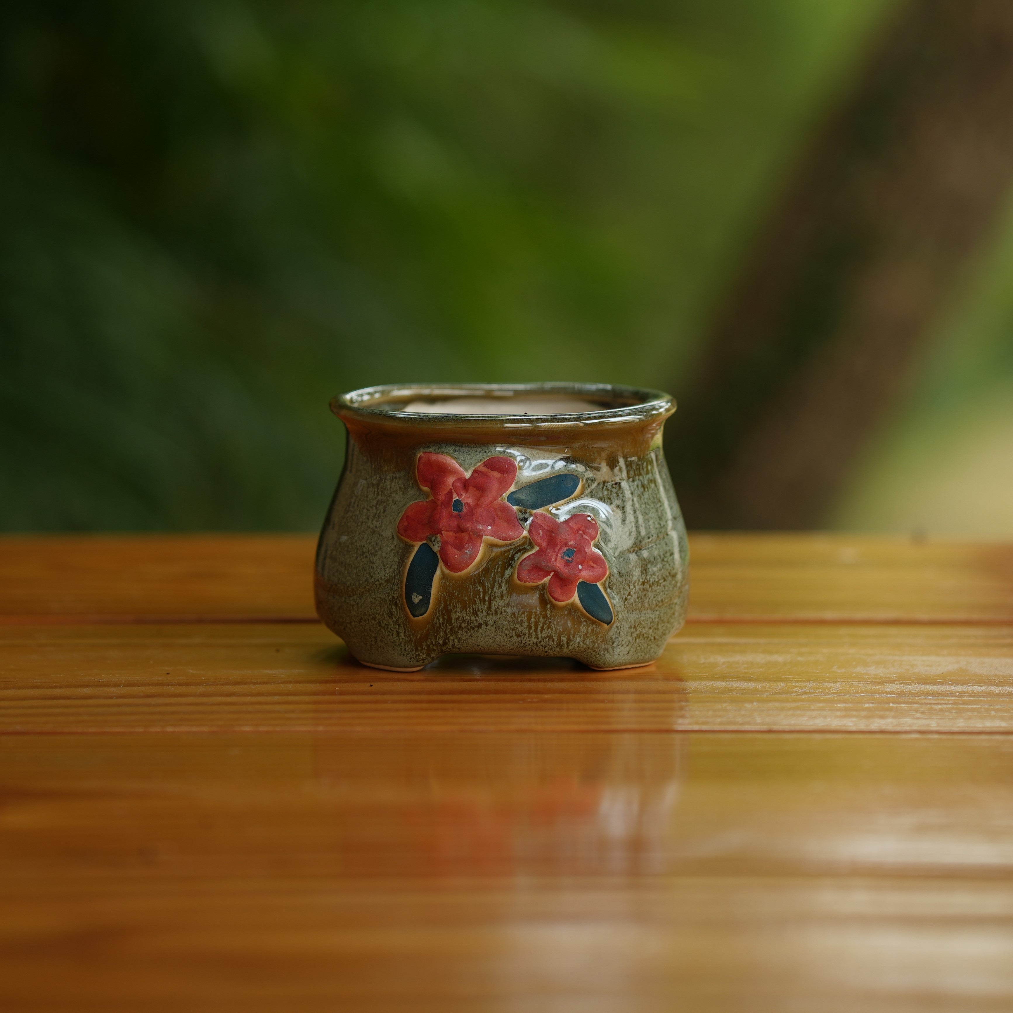 Handi Flower Design Ceramic Planter