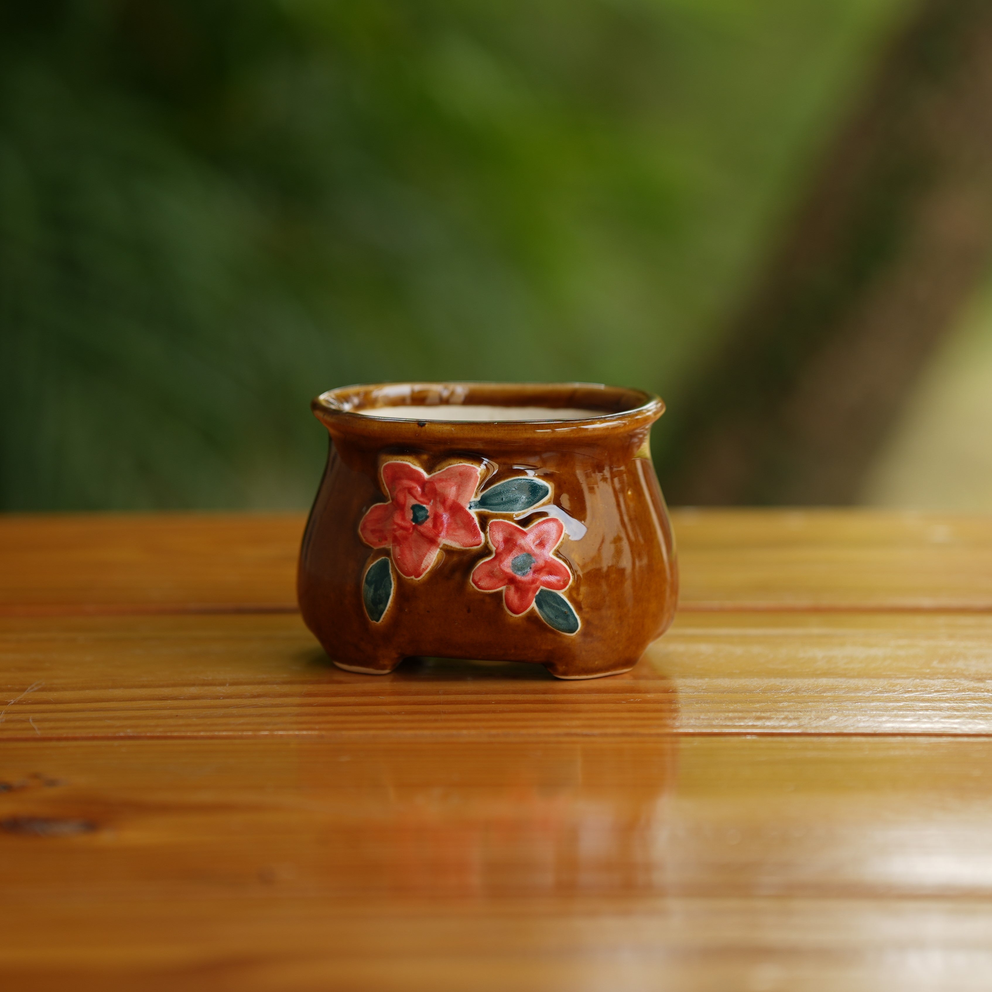 Handi Flower Design Ceramic Planter