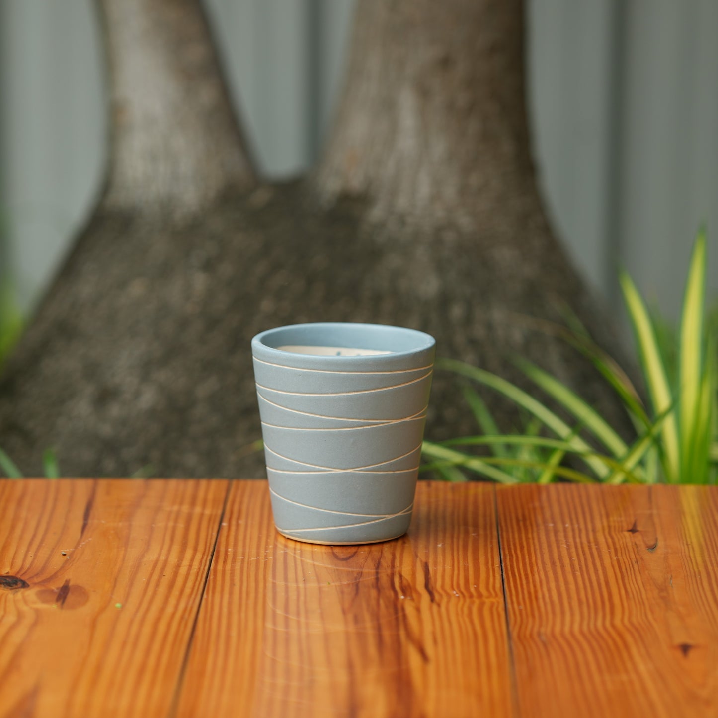 Cone Shape White Stripe Design Planter (Grey)