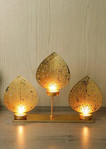 Amaya Decors Leaf Shape Tealight Holder with Stand