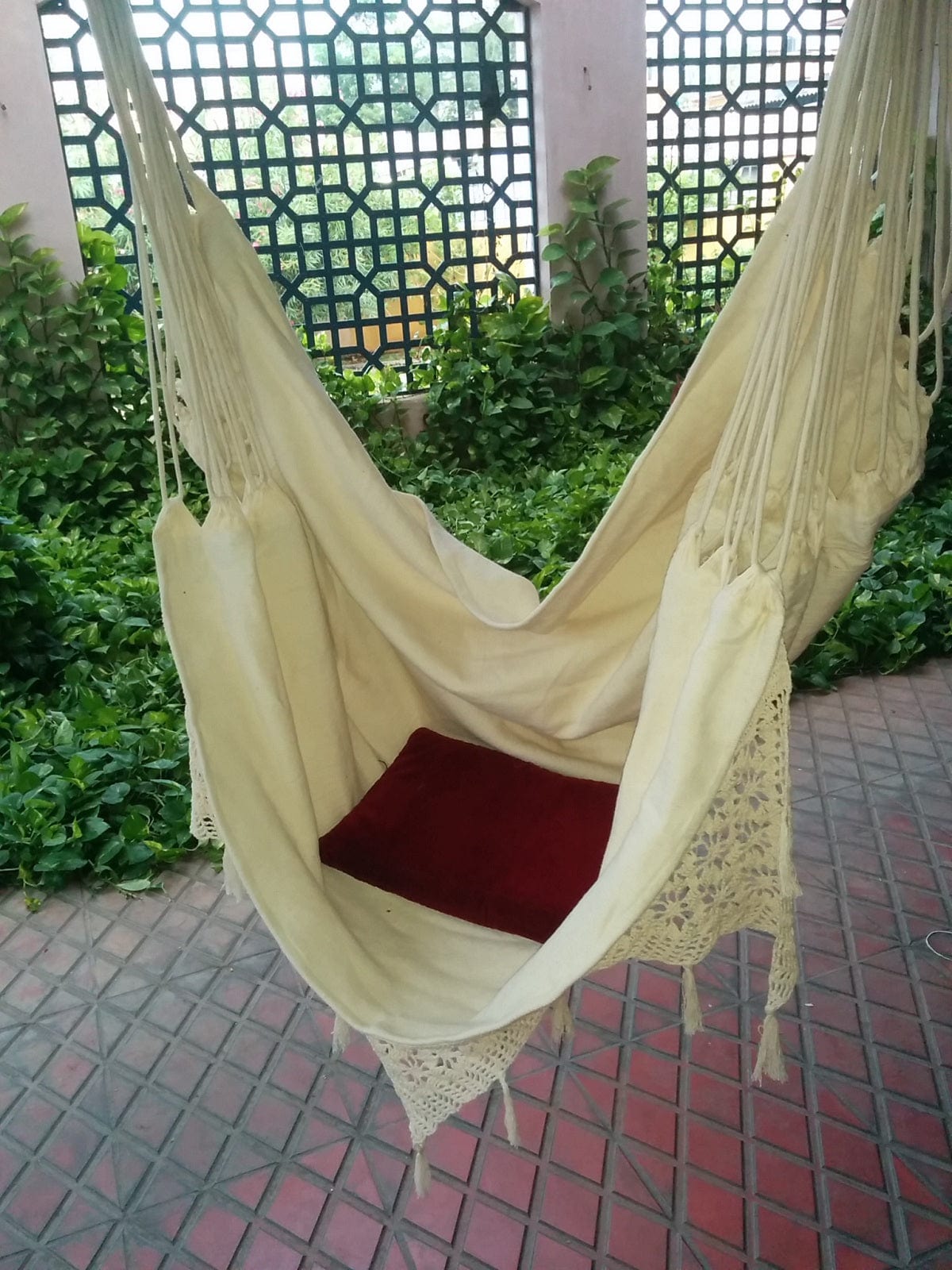 Durable Thick Canvas Swing With Decorative Crochet, Weight Capacity 113 kg- 100W X 130H cm