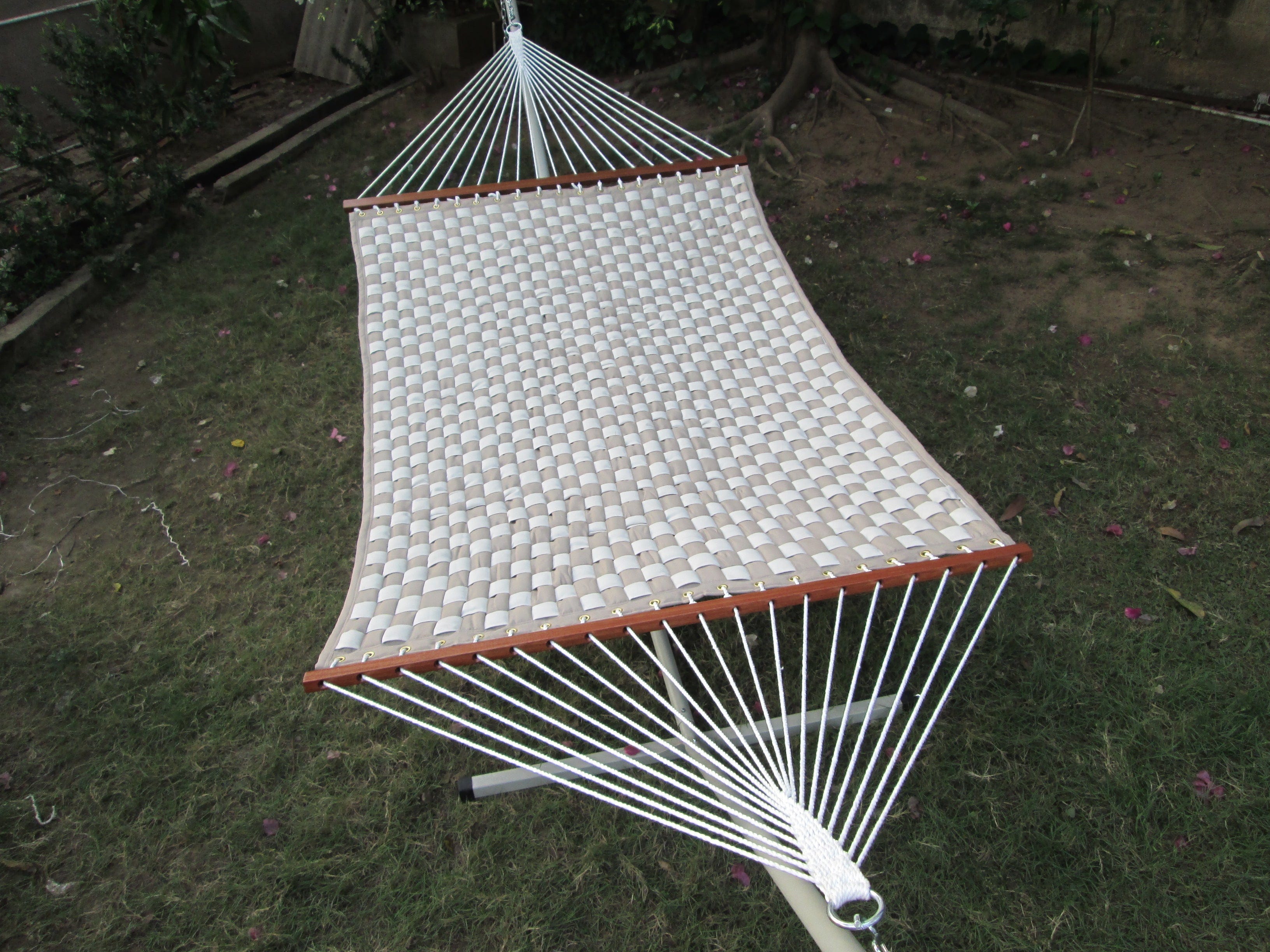 Outdoor Tan & Flax Checkered Quilted Hammock With Steel Hammock Stand Frame