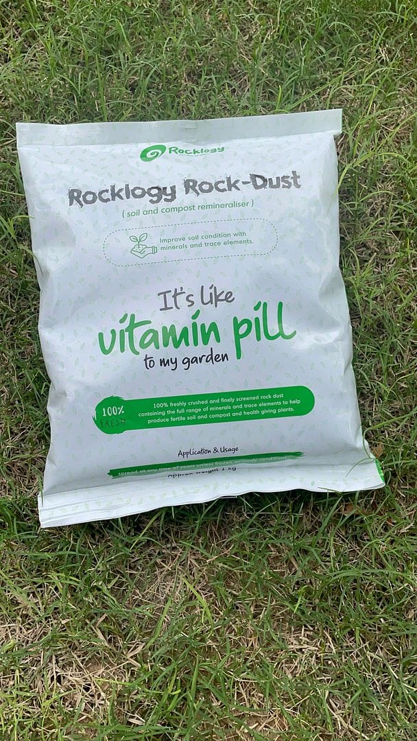 Rocklogy Organic Basalt Rock Dust Volcanic Soil & Compost (1 kgs)