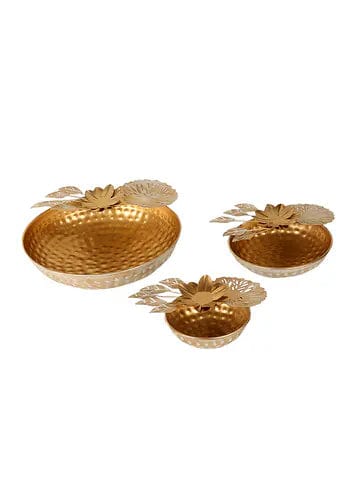 Amaya Decors Flower Design Urli - Set of 3