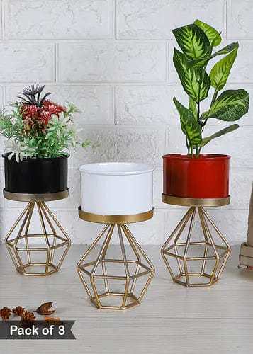 Amaya Decors Planters with Diamond Shape Stands (Set of 3)