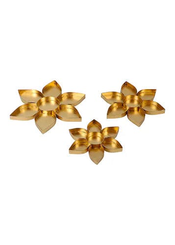 Amaya Decors Set of 3 Flower Shape Urli